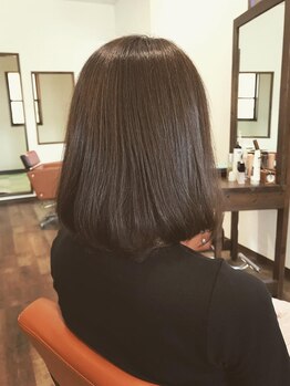 美容室 ハレ(hale)の写真/気になる白髪もしっかりぼかし、自然に馴染む。大人女性にふさわしい艶やかで上品な仕上がりに満足度◎