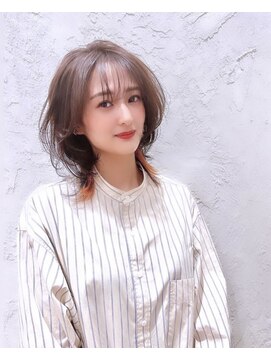 モアナ ルア バイ ヘッドライト 平塚店(Moana Lua by HEADLIGHT) #インナーカラー#ウルフボブ#ベージュ