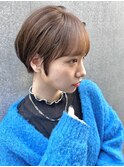 まとまるショート×ブラウンベージュ×似合わせレイヤーカット