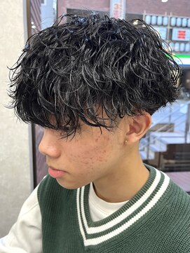 オゼル(OZEL) men's/MEN'S/メンズカット/メンズパーマ/郡山/眉毛/波巻きパーマ