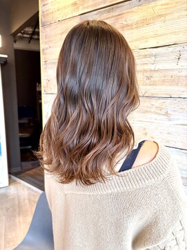 プアヒール(pua heal) ミルクティーベージュカラー