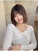 大人ガーリーダークアッシュミディアムレイヤーカット髪質改善