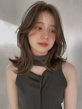 オンク 新宿(onk) 黒髪/グレーベージュ/レイヤーロング/前髪パーマ[新宿駅]