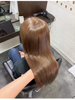 ニュイ 高槻 阪急茨木店(nui) ミルクティーブロンド/ダークブルー/デジタルパーマ/茨木