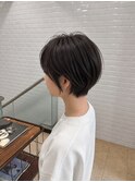横浜西口/グレーヘアー メテオストレート ひし形レイヤーボブ