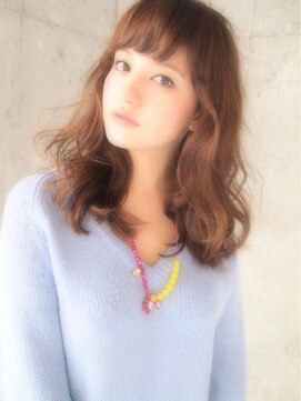 ローブ アオヤマ(LOAVE AOYAMA) 外国人風 / 揺らぎ カール