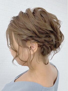 グランルッソ 岡山駅前(GRAN LUSSO) 短めさんでもアップ風に!ボブアレンジ♪