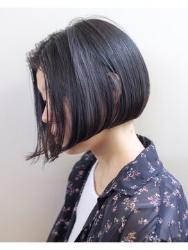 ルプラ ガーデン(le-pla garden) ボブ#切りっぱなし#黒髪#髪質改善#ショートボブ#豊橋#豊川#田原