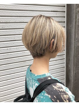 レンク(LENC) ハンサムショート　ミルクティーベージュ　ハイライト