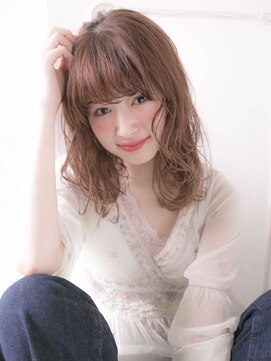 ルティア 池袋(Lutia) ピンクベージュ　暖色カラー