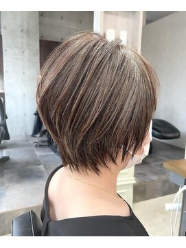 ザ シー 橋本(The C) 30代40代50代ショートレイヤー◎後頭部ボリューム◎TheC橋本