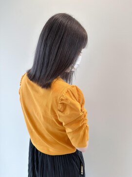 ウトウトヘア(UTUT HAIRE) ダークトーングレージュ