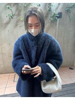 ジェノ(JENO by apish) 黒髪/グレーベージュ/レイヤーロング/前髪パーマ