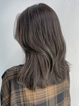 アイティーバイアルバム 八王子店(IT by ALBUM) グレージュミディ_ショコラアッシュヘルシースタイル_ba410601