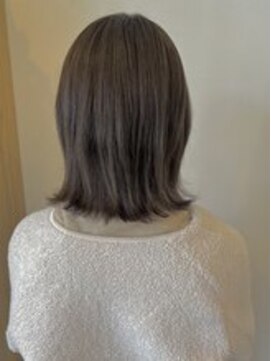 カナリーバイマカロア(CANARY by Makaloa) 切りっぱなしボブ　20代30代40代