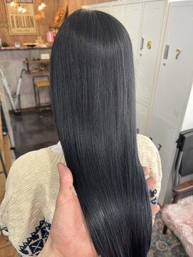 トゥーミー(to mee) ネイビーブルー♪【新田】