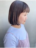 インナーカラーブリーチハイライトブラウンベージュオン眉ボブ