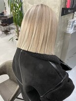 キング 梅田(K!ng) ハイライトカラーミルクティーベージュケアブリーチダブルカラー