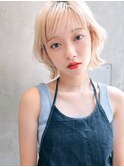 【Lloyd 大宮】ホワイトブロンド×外はねボブ