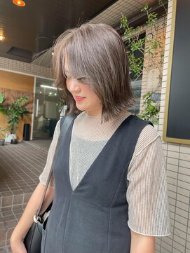 サロン シー(salon sea) salon sea　仙田　オリーブベージュ