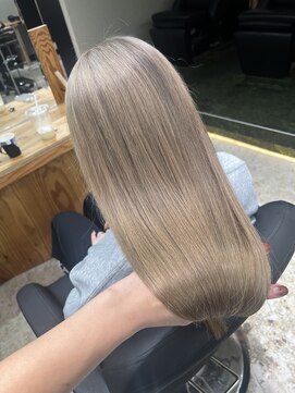 エイト 難波店(EIGHT namba) ブリーチ　ミルクティーベージュ　【店長　山本】