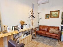 ヘアーサロン チカ(HAIR SALON CHIKA)の雰囲気（ゆったりと過ごしていただける店内となっております）