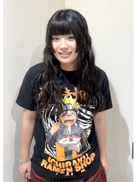 シアン 大須店(CYAN.) 顔周りカット＋ウェーブパーマ