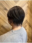 ショートボブ