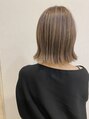 アドア(adore)&nbsp;ハイライトでの立体感、透明感UP