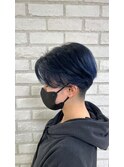 濃いめネイビー×刈り上げショート