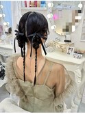 お団子ツイン／タイトヘア／韓国風ヘアアレンジ／三つ編み
