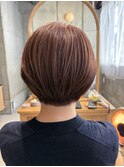 襟足スッキリ丸みショート