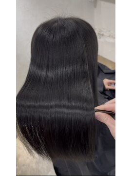 ミヨン 京都烏丸店(miyon) 【miyon】韓国レイヤーカット×暗髪カラー×髪質改善