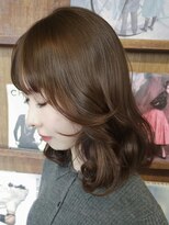 ブロック ジャポン(bloc japon)&nbsp;くびれミディアムレイヤー×マットオリーブニュアンスカラー