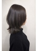 イメチェン大人くびれミディアムレイヤー×アッシュベージュ