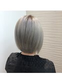 ハイトーングレージュ