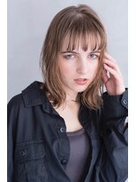 エイミー(Aimee)&nbsp;Aimee 切りっぱなしボブ×アッシュグレージュ