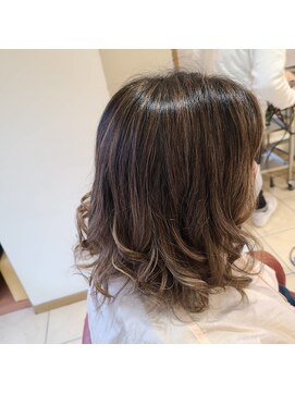 ラシェンテ みのおキューズモール(La Sente) ・サファイアアッシュ