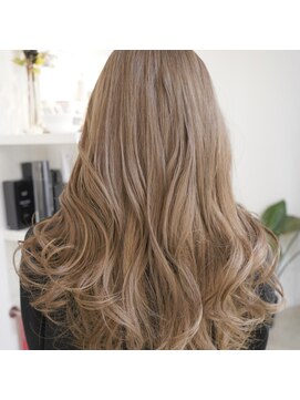 レガシーヘアーデザイン(Legacy hair design) ナチュラルベージュ