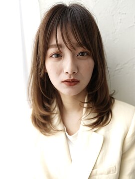 エル 横浜(eL) 【eL 横浜】顔まわりレイヤー 小顔カット セミディ (大島)