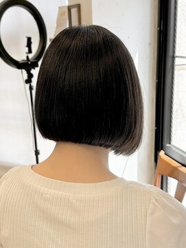 ペイジバイネオリーブ 吉祥寺店(Paige by Neolive) ぷつっと切りっぱなしbob