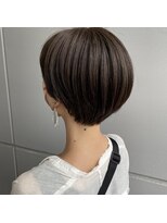 ファースト 泉中央店(first)&nbsp;ステップボーンカット/アッシュブラック/20代30代40代