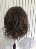 デザインカラー切りっぱなしボブ