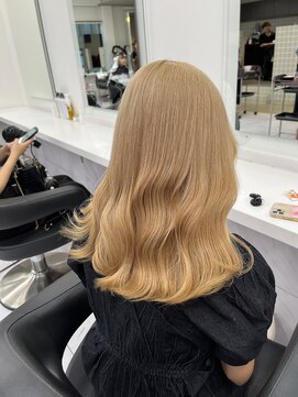 ユナイテッド 横浜(UNITED) ブロンドヘアー