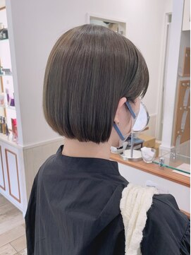 ネオリーブウリ 二子玉川店(Neolive uri) 前髪マチルダボブピンクベージュインナーグレージュ