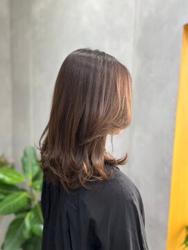 オーストヘアー リュウール(Aust hair Lueur) スモーキートパーズ