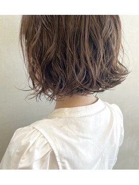 アブルトゥーヘアー(able to hair) ゆるふわボブスタイル