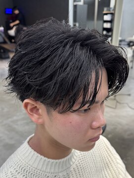 エデアンルクラ 下通(EDEAN Leclat) 熊本メンズパーマ センターパート フェザーパーマ MEN'S HAIR