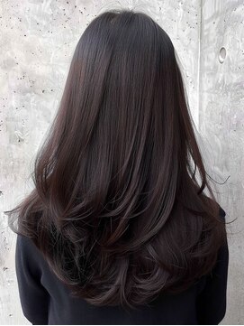 ディスオモテサンドウ 表参道(This OMOTESANDO) ★