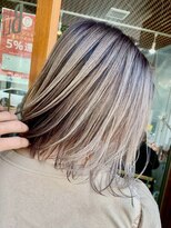 ブリッツ レボ(BLITZ-REVO)&nbsp;着物ヘア/ダークアッシュ/ミディアムレイヤーカット/柏駅